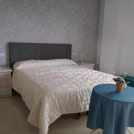 Bed and breakfast Aurora 4*